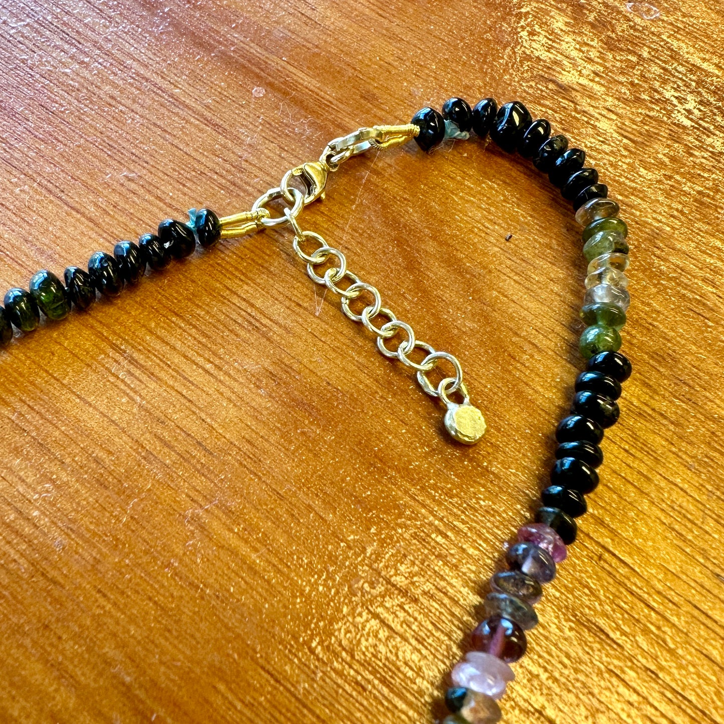 Ketting toermalijn en goud