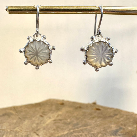 Zilveren oorhangers - snowflake