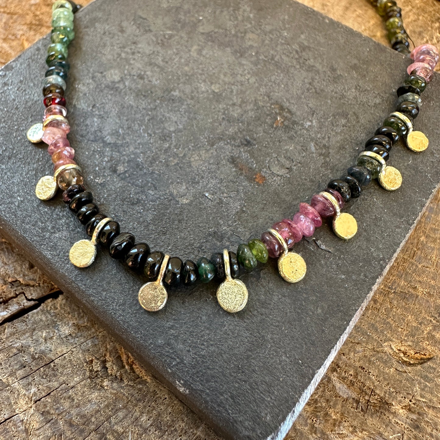 Ketting toermalijn en goud